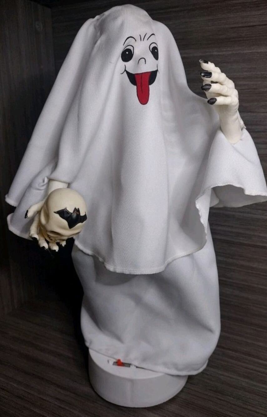 Vintage Halloween Ghost w/ Pumpkin Lights & Sound Work Jack-o'-lantern